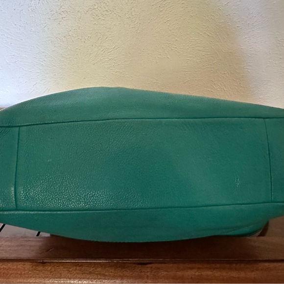 EUC Coach Leather Satchel Teal bag - Picture 11 of 11